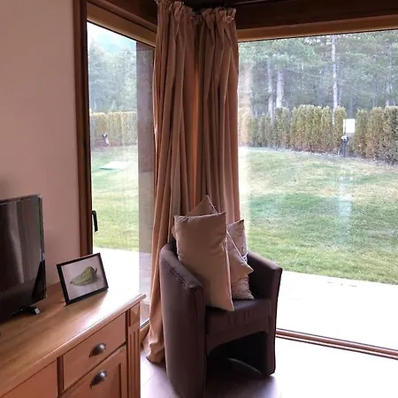 Magnet - Private * Razlog